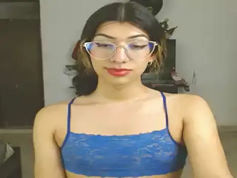 engielphoenis14 online show from December 29, 2024, 8:00 am