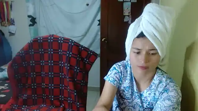 clayre and jill online show from January 11, 2026, 4:39 am