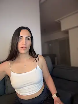 alessandra-a online show from March 14, 2026, 2:06 am