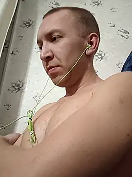 MityaXLoves online show from April 14, 2026, 6:03 pm