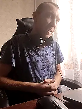 MityaXLoves online show from April 18, 2026, 6:50 am