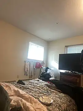 Lilsmokeshow017 online show from January 13, 2025, 6:27 pm