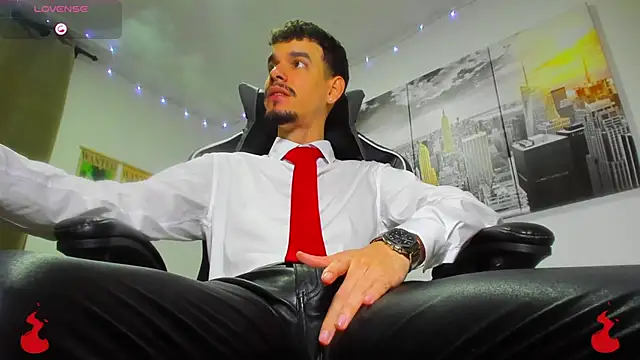 Snapshot of BRAYHAMBROWN chatting on November 2, 2025, 10:56 pm BRAYHAMBROWN online show from November 2, 2025, 10:56 pm