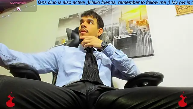 Snapshot of BRAYHAMBROWN chatting on November 21, 2025, 11:58 pm BRAYHAMBROWN online show from November 21, 2025, 11:58 pm