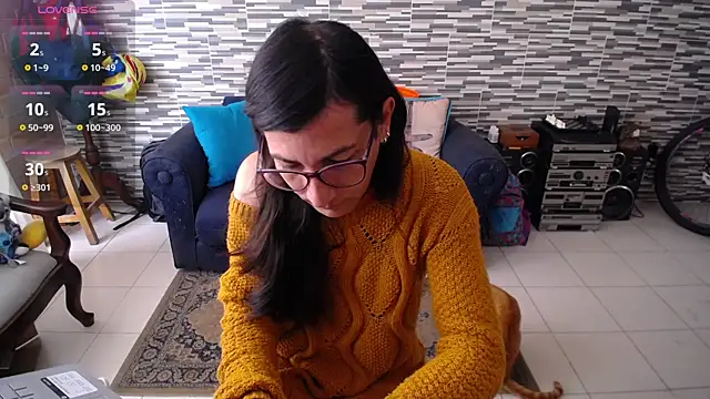 Snapshot of VioletaGomezCo chatting on March 31, 2026, 2:39 pm VioletaGomezCo online show from March 31, 2026, 2:39 pm