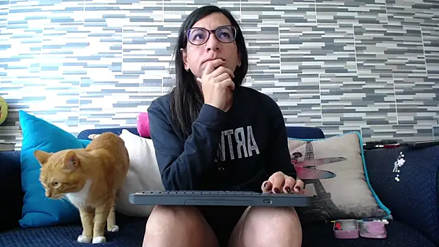 Snapshot of VioletaGomezCo chatting on April 4, 2026, 3:09 pm VioletaGomezCo online show from April 4, 2026, 3:09 pm