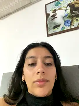 BrittanyDiaz online show from November 13, 2025, 7:35 pm