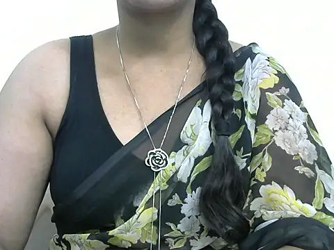 rashmika reddy online show from December 1, 2025, 5:29 pm