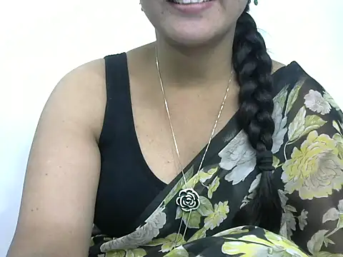 rashmika reddy online show from December 18, 2025, 4:57 pm