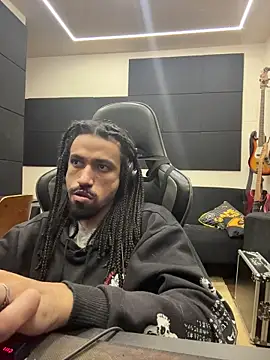 hotcamboy420 online show from March 4, 2026, 5:24 am