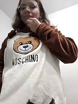 karlamorris  online show from January 12, 2025, 2:03 am