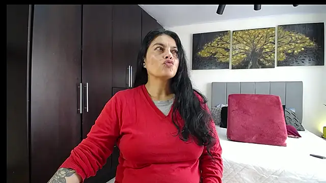 Lust Mom41 online show from February 25, 2026, 2:16 pm