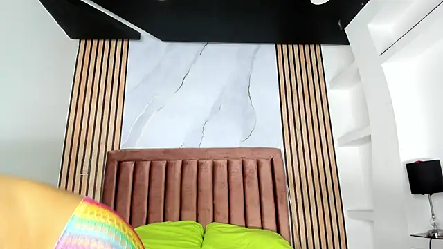 Snapshot of ChloeParkss_ chatting on February 6, 2025, 1:21 pm ChloeParkss online show from February 6, 2025, 1:21 pm