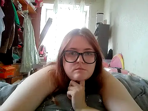 DesireMelissa online show from June 15, 2026, 8:49 am