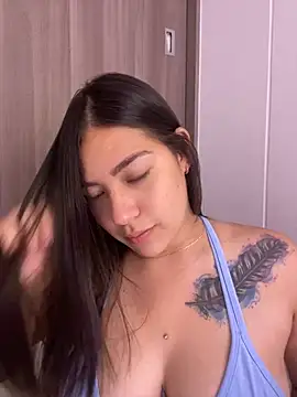 Latina vanessa online show from January 8, 2025, 11:41 pm