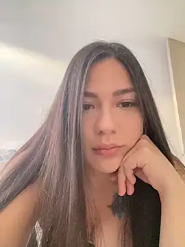 Latina vanessa online show from February 19, 2025, 10:42 pm