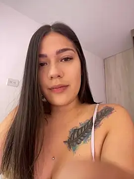 Latina vanessa online show from February 25, 2025, 9:46 pm