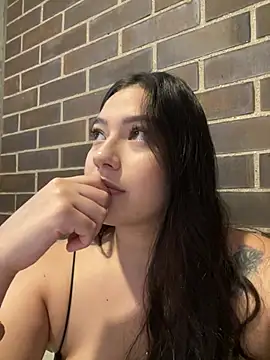 Latina vanessa online show from March 24, 2026, 9:20 pm