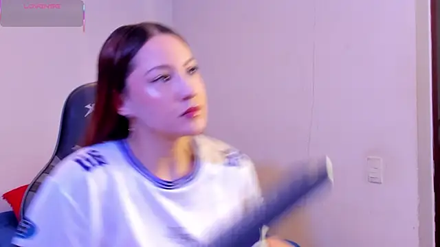 Amypond   online show from January 12, 2026, 6:24 pm