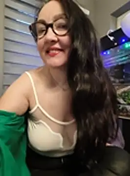 CamilleDesire online show from October 10, 2025, 4:39 pm
