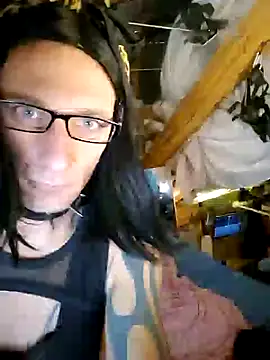 Xenia-Cosmo online show from December 28, 2024, 4:19 am