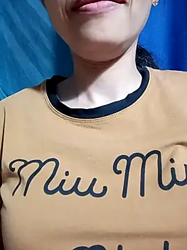 Hana love20 online show from October 12, 2025, 2:05 pm