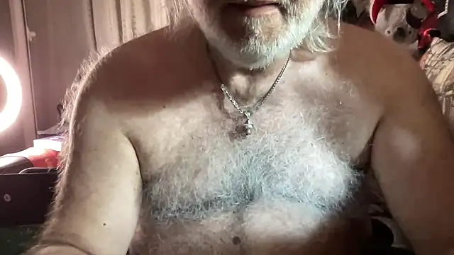 Snapshot of EroticVenetian chatting on June 15, 2026, 5:53 am EroticVenetian online show from June 15, 2026, 5:53 am