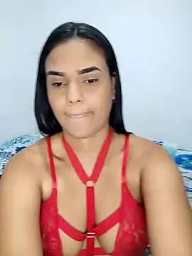 AntonellaShot online show from December 21, 2024, 8:07 am