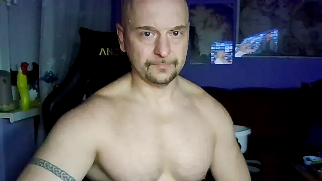 Sports-beast online show from April 11, 2026, 8:35 pm