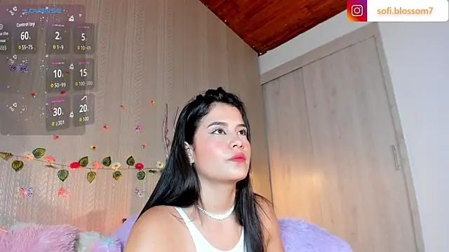 Sofi Blossom online show from July 9, 2026, 8:57 pm