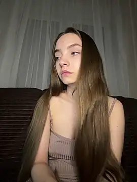 Snapshot of BarbaraFantasy chatting on October 18, 2025, 9:37 pm BarbaraFantasy online show from October 18, 2025, 9:37 pm