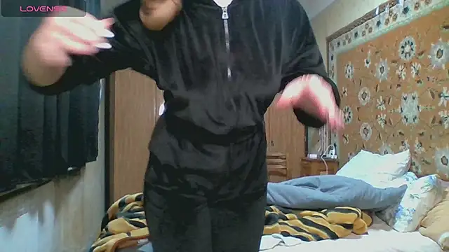 AnnaXLovers online show from January 15, 2026, 12:43 pm