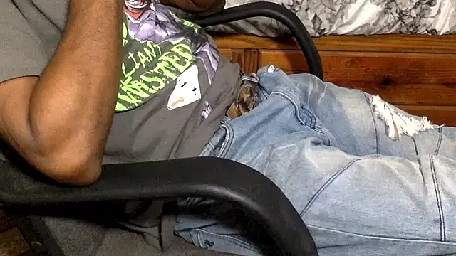 Snapshot of BBC_JoyBoi chatting on February 19, 2025, 3:27 pm BBC JoyBoi online show from February 19, 2025, 3:27 pm