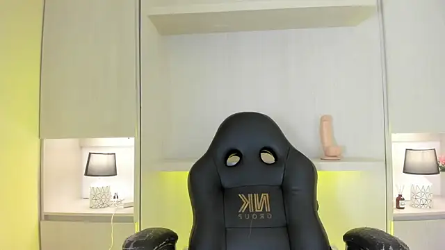 tamaraa smiith online show from January 7, 2026, 7:49 pm