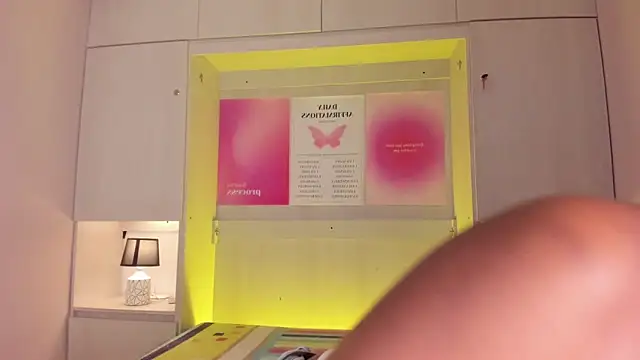 tamaraa smiith online show from February 5, 2026, 7:40 pm