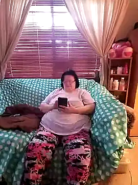 Bayou Woman68 online show from July 18, 2026, 3:16 pm