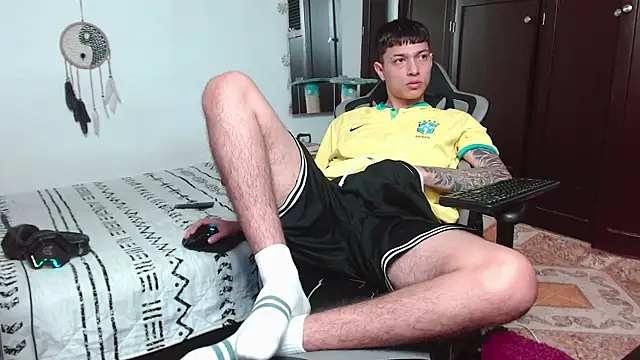 aaron blug online show from December 21, 2024, 12:53 am