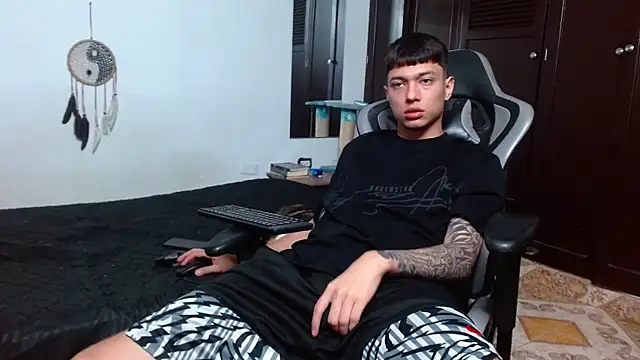 aaron blug online show from January 31, 2025, 4:14 am