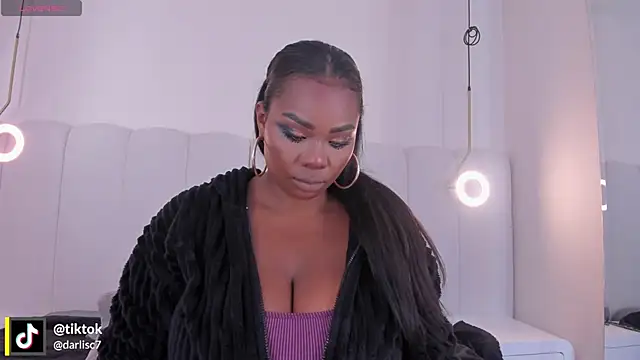  huge boobs ebony online show from October 8, 2025, 7:11 pm
