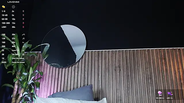 DilanJonnes  online show from December 9, 2024, 2:02 am