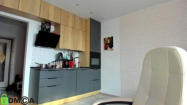 Snapshot of _Alice_Kitty chatting on October 24, 2025, 8:33 am Alice Kitty online show from October 24, 2025, 8:33 am