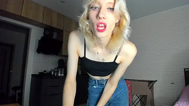 Snapshot of _Alice_Kitty chatting on December 2, 2025, 9:36 am Alice Kitty online show from December 2, 2025, 9:36 am