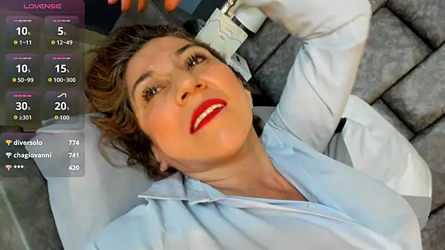 Matureyulyet online show from October 23, 2025, 9:19 am