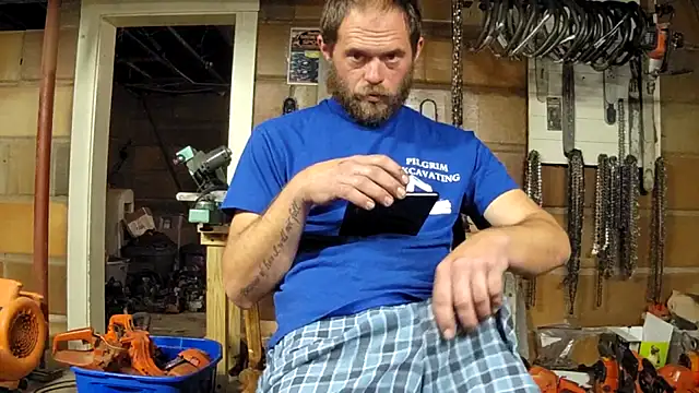 Bigoleslong98765 online show from November 8, 2025, 6:18 pm