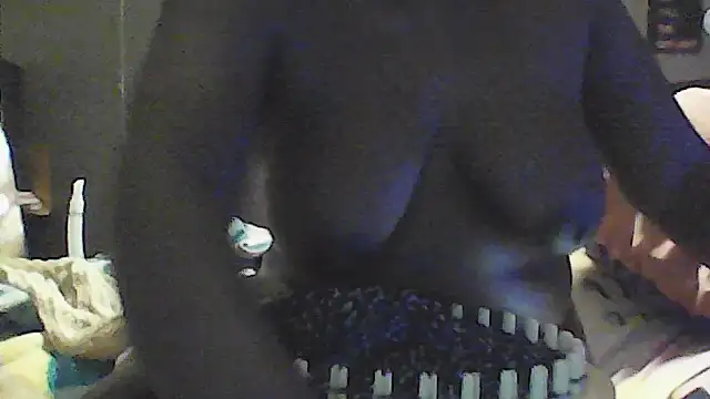 EbonyFetishQueen online show from June 4, 2026, 1:06 pm