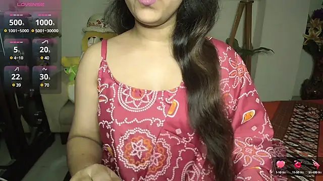 Most-Beautiful-Queen online show from December 19, 2024, 6:56 pm