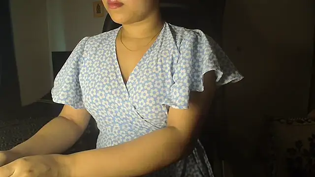 Snapshot of Most-Beautiful-Queen chatting on May 23, 2026, 5:01 am Most-Beautiful-Queen online show from May 23, 2026, 5:01 am