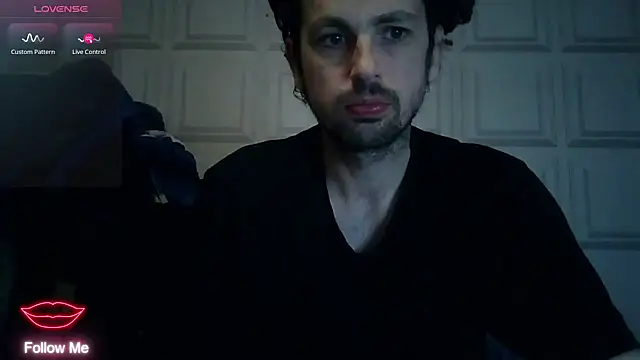 fred301993 online show from July 29, 2026, 8:51 pm