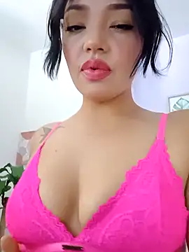 Sara LipsX online show from September 10, 2025, 3:34 pm