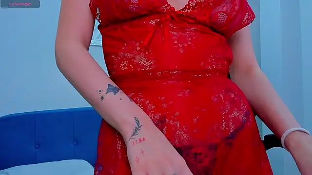 Angel Sapphire  online show from December 14, 2024, 12:01 pm